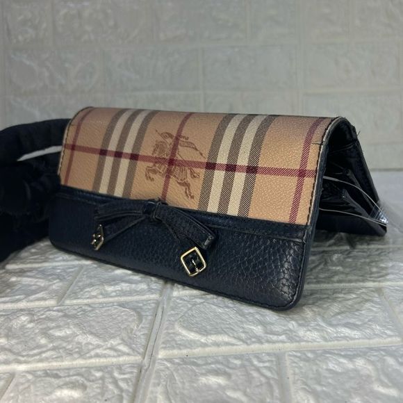 Burberry Pebbled Plaid Navy Leather Blue Wallet - Picture 4 of 16